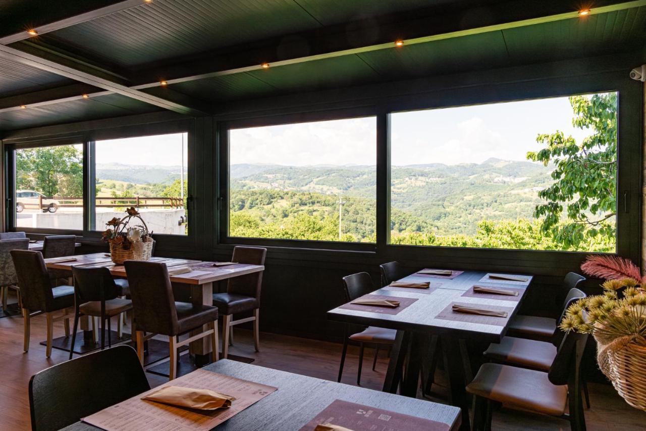 Araldo Eco-Lodge بوسكو تيسانيوفا المظهر الخارجي الصورة