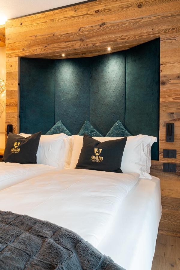Araldo Eco-Lodge بوسكو تيسانيوفا المظهر الخارجي الصورة