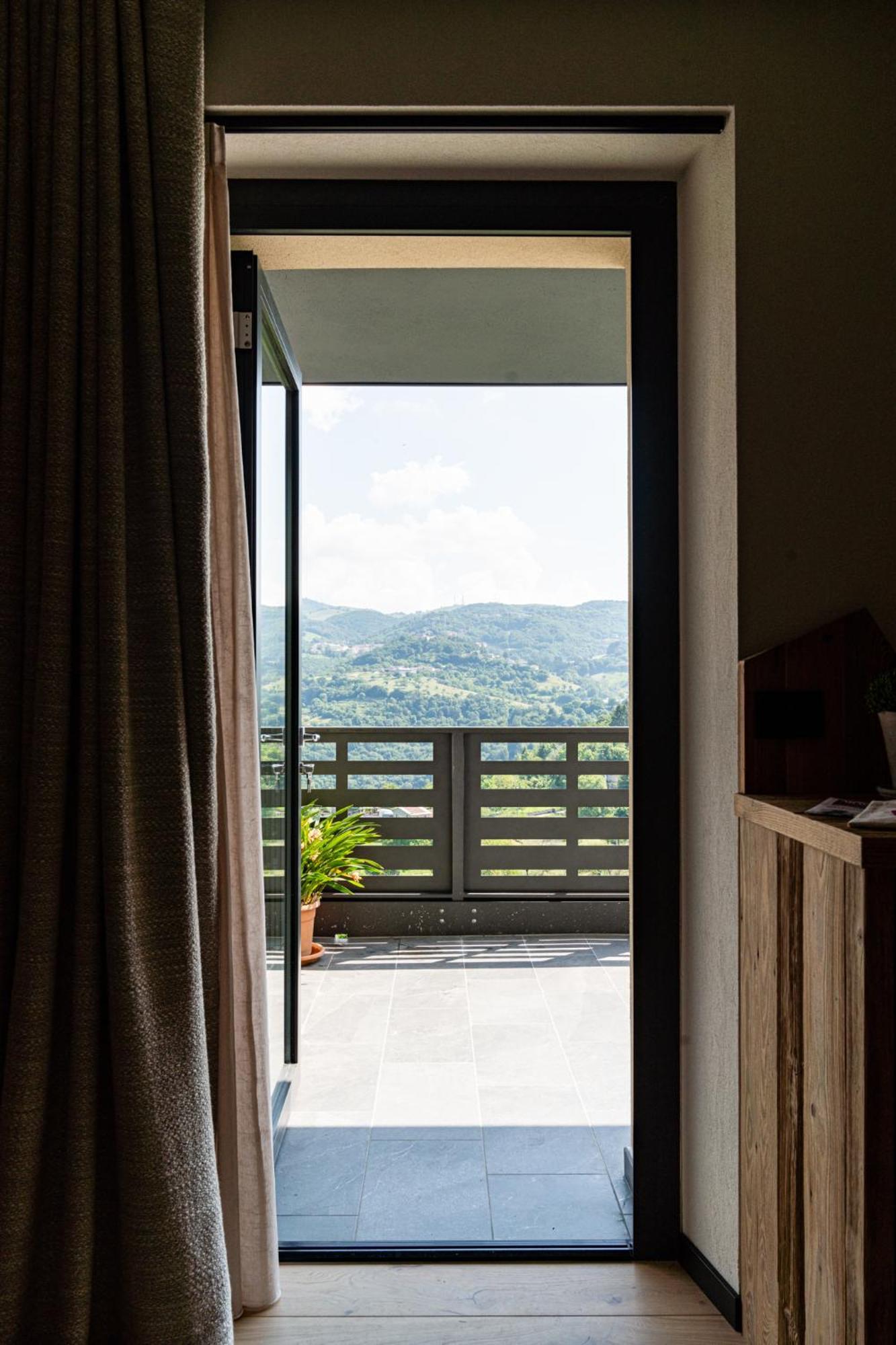 Araldo Eco-Lodge بوسكو تيسانيوفا المظهر الخارجي الصورة
